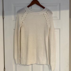 White Sweater Size Small